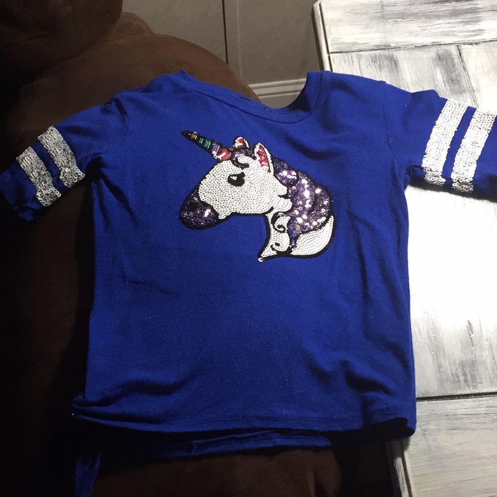 Girls size 5 blouse